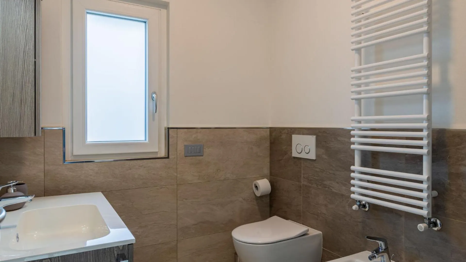 Holiday Home Gelsomino - Gla125 By Interhome Gera Lario Italy